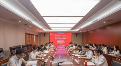 河南医专与河南中医药大学开展结对提升暨集体备课活动